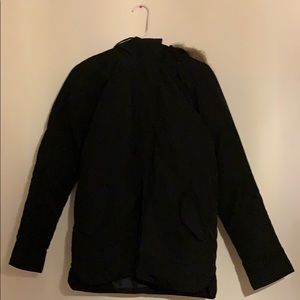 Women’s XS Black Puffy Winter Coat